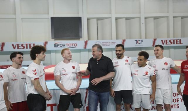 Bakan Bak’tan Paris olimpiyatlarına hazırlanan sporculara destek ziyareti