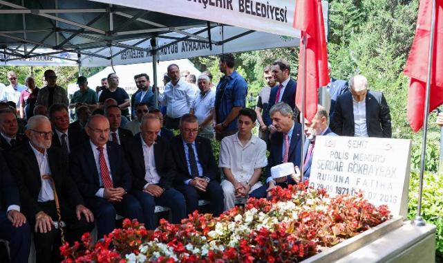 Başkan Alemdar, şehit Serdar Gökbayrak’ın kabrindeydi