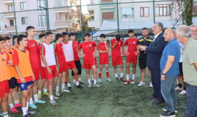 Başkan Gürel'den Yalovaspor'a sezon öncesi ziyaret