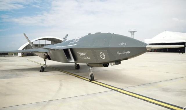 Bayraktar Kızılelma, Motor Çalıştırma Testi’ni başarıyla tamamladı