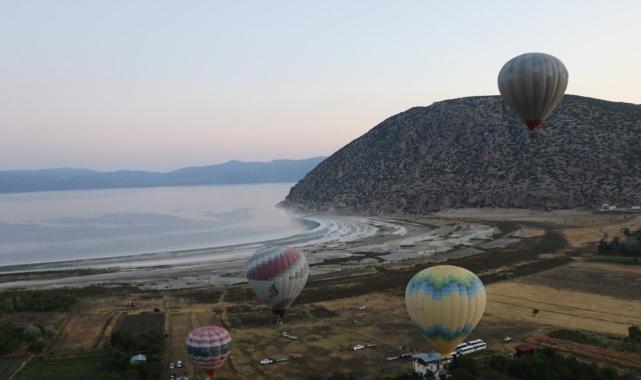 Burdur da Kapadokya gibi balon turizmine başladı
