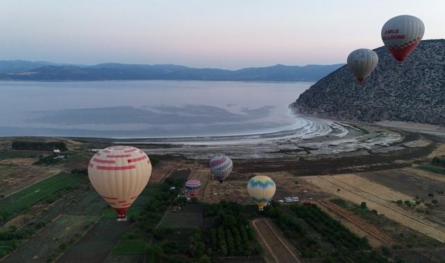 Burdur da Kapadokya gibi balon turizmine başladı