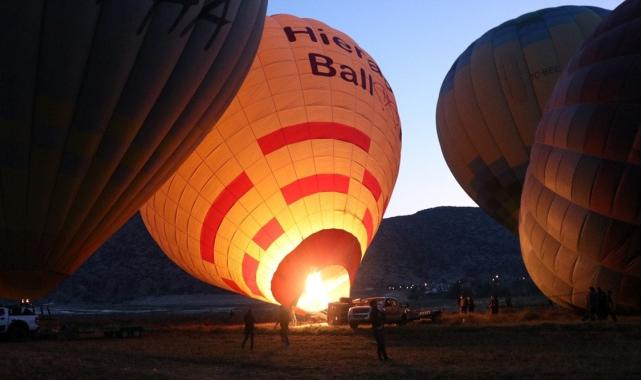 Burdur da Kapadokya gibi balon turizmine başladı