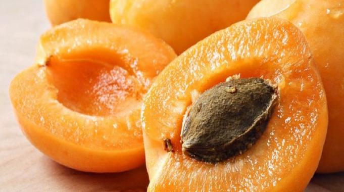 Çöpe atan dizlerine vuracak! Çekirdeklerindeki hazineye bakın...