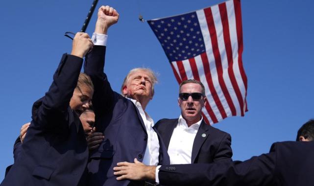 Donald Trump suikast girişiminin ardından bandajsız görüntülendi