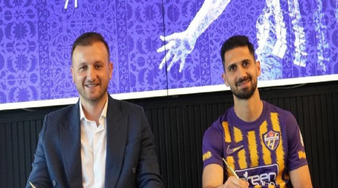 Emre Akbaba, Eyüpspor'un yolunu tuttu