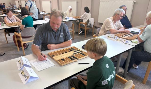 Enis Engin: Hayallerinin peşinden koş