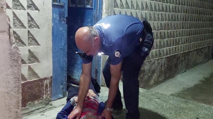 Erzurum&#039;da polisin akollü şahısla sabır sınavı