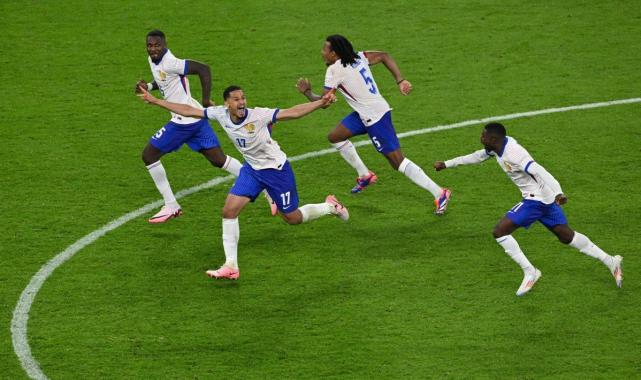 EURO 2024'te akan oyunda gol atamayan Fransa, yarı finalde