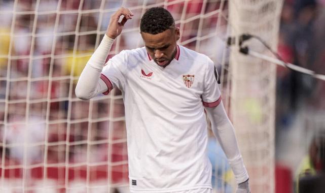 Fenerbahçe, En-Nesyri transferini bitirdi