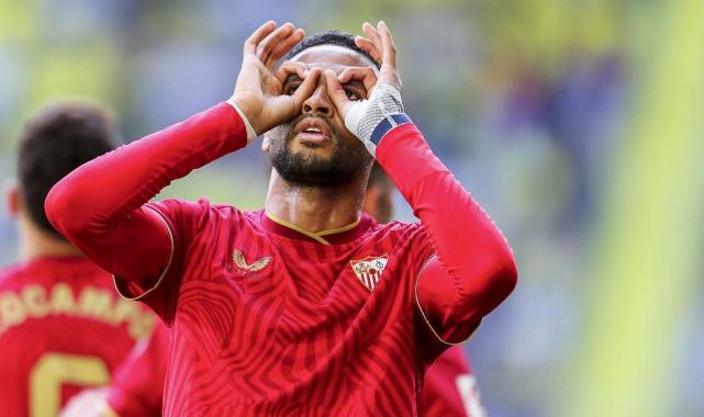 Fenerbahçe, Youssef En-Nesyri'yi KAP'a bildirdi