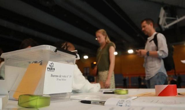 Fransa’da bugün: erken genel seçimlerin ikinci turu başladı