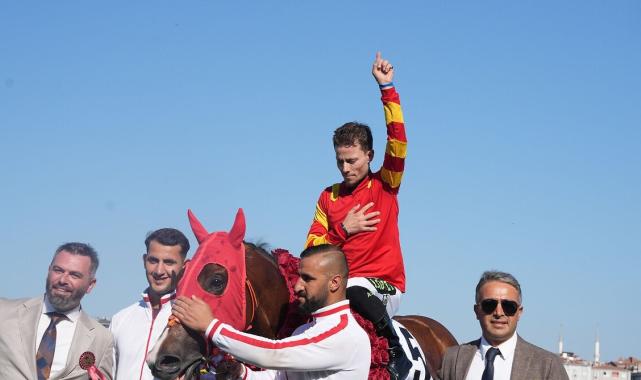 Gazi Koşusu şampiyonu Akın Sözen, Arda Turan'ın takım arkadaşı çıktı