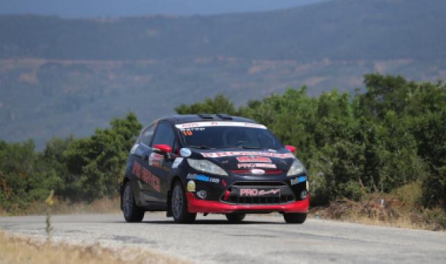 Gemlik Şahintepe'de rüzgârla yarıştılar