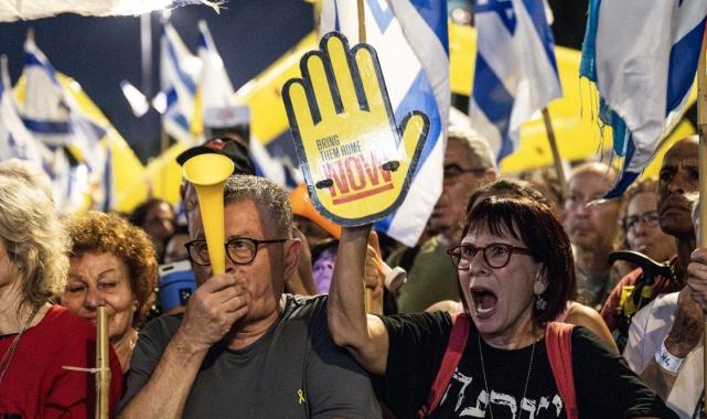İsraillilerin protestoları sürüyor: Anlaşma için Tel Aviv'den Kudüs'e yürüdüler