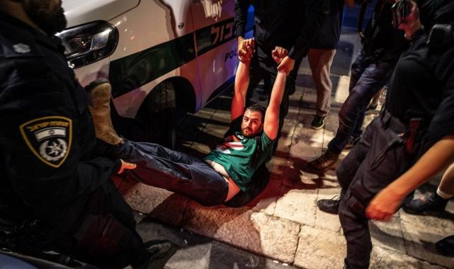 İsraillilerin protestoları sürüyor: Anlaşma için Tel Aviv'den Kudüs'e yürüdüler