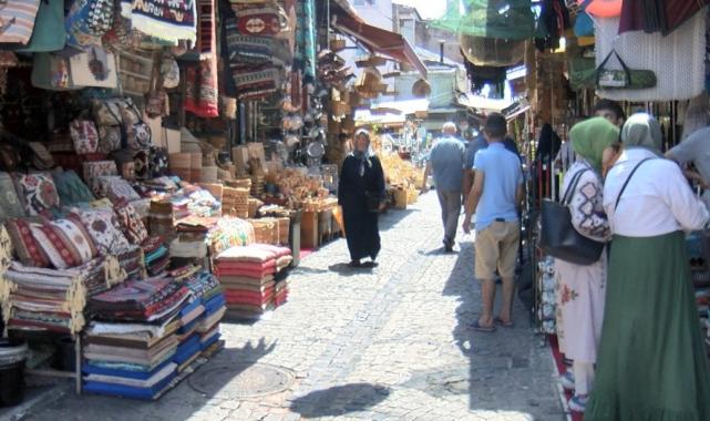 İstanbul sokaklarındaki kablolar akıllara İzmir faciasını getirdi
