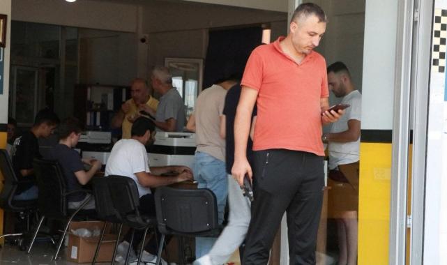 İstanbul'da taksimetre güncelleme mesaisi: Taksiciler zamdan memnun değil