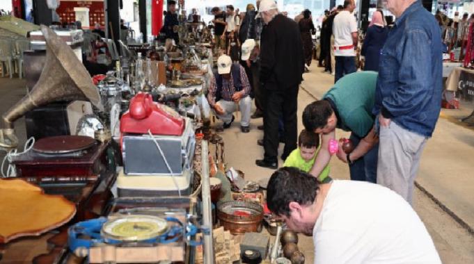 Kayseri&#039;de antikacılar yeni yerlerini sevdi