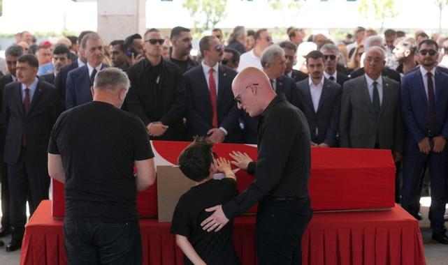 Kenan Işık toprağa verildi