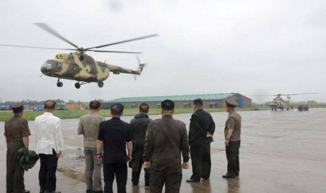 Kuzey Kore'de 5 bin kişi selde mahsur kaldı