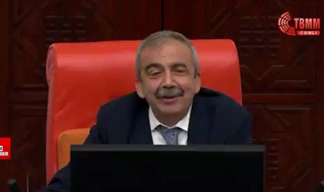 Mahmut Tanal ile Sırrı Süreyya Önder arasında güldüren diyalog