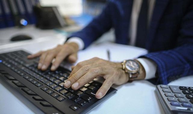 Maliye, gelir beyan etmediği halde lüks araç kullananların peşinde