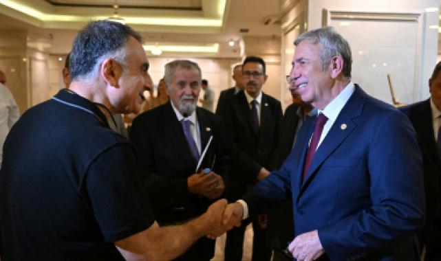 Mansur Yavaş “Harekâtın 50. Yılında: Kıbrıs” sergisinin açılışına katıldı