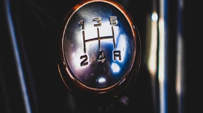 Manuel vitesli otomobillere talep azalıyor