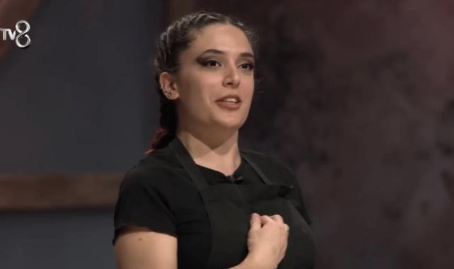MasterChef Türkiye'de yarışmacısı sözleriyle Mehmet şefi sinirlendirdi: Burayı keselim...
