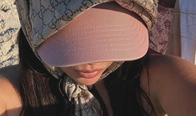 Mauro Icardi'den ayrılan Wanda Nara'dan plaj pozları! Bikinili kareleri olay oldu