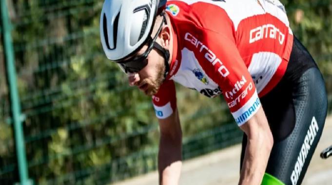 Milli bisikletçi Burak Abay Paris yolcusu