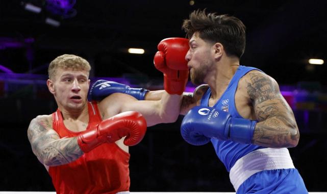 Milli boksör Kaan Aykutsun, son 16 turuna yükseldi