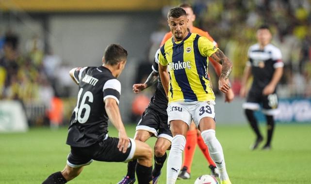 Mourinho'nun şans verdiği Krunic ikinci maçında ıslıklandı