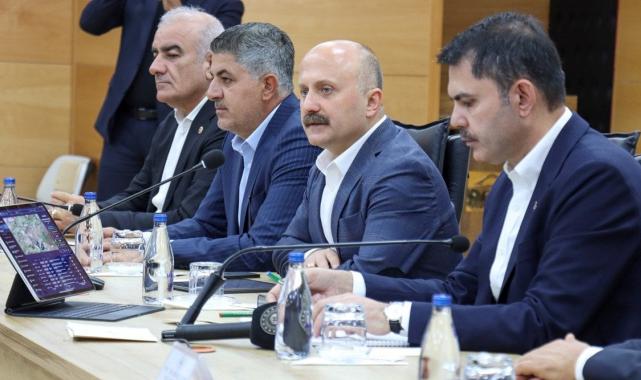 Murat Kurum: Deprem bölgelerinde herhangi bir tasarrufumuz yok