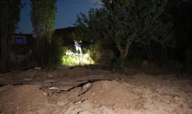 Nevşehir'de ev sahibinin kiracısına büyü yaptırdığı ortaya çıktı