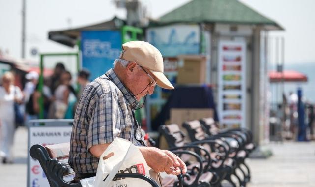 Öğlen sıcağının tehlikeleri: Kimler dışarı çıkmamalı