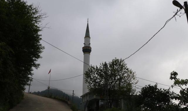 Rize'de 6 yıldır imamsız olan köyün cemaati tepkili