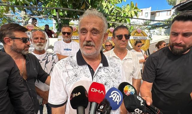 Safiye Soyman oğlunu gözyaşlarıyla uğurladı