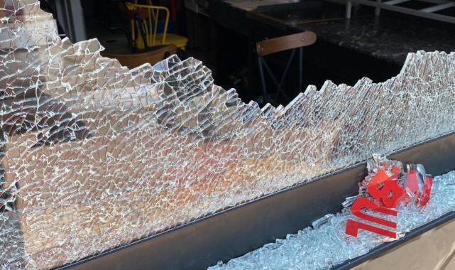 Samsun'da depremzede dönerciye saldırdılar