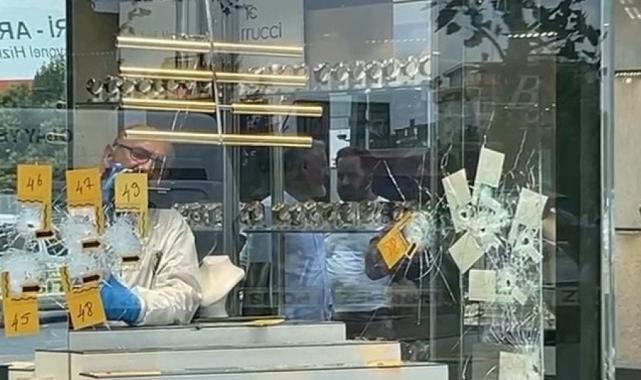 Sancaktepe'de soyguncularla kuyumcu arasında çatışma