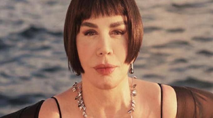 Sezen Aksu, telefon dolandırıcılarının tuzağına düştü