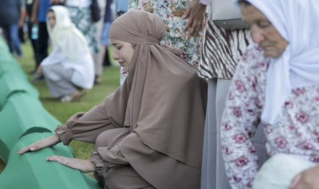 Srebrenitsa Katliamı'nın 29. yıldönümü: Tarihin karanlık lekesi