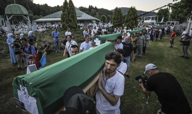 Srebrenitsa Katliamı'nın 29. yıldönümü: Tarihin karanlık lekesi