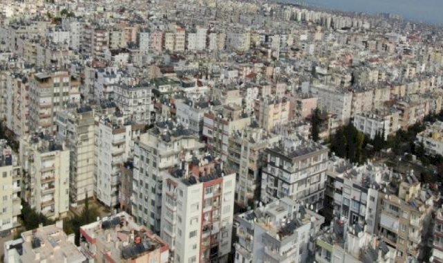 Antalya'da yüksek faiz ve konut fazlalığı fiyatları düşürdü