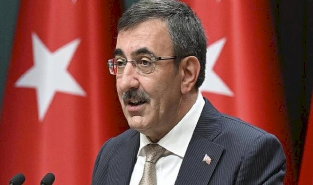 Cevdet Yılmaz: Kamuda açık kaynak kodlu yazılımlar yaygınlaştırılıyor