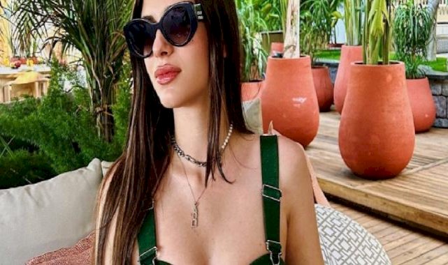 Defne Samyeli'nin kızı Derin Talu'dan tekne pozları! Karelerine yorum yağdı