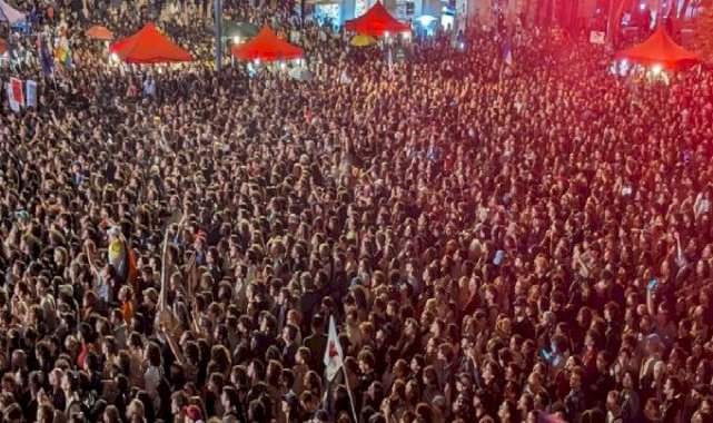 Fransa'da seçim sonrası aşırı sağ karşıtı gösteri