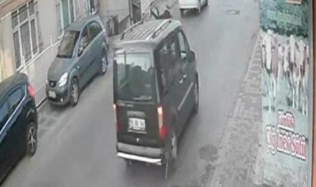 İstanbul’da denetimden kaçan şahıs polise çarptı