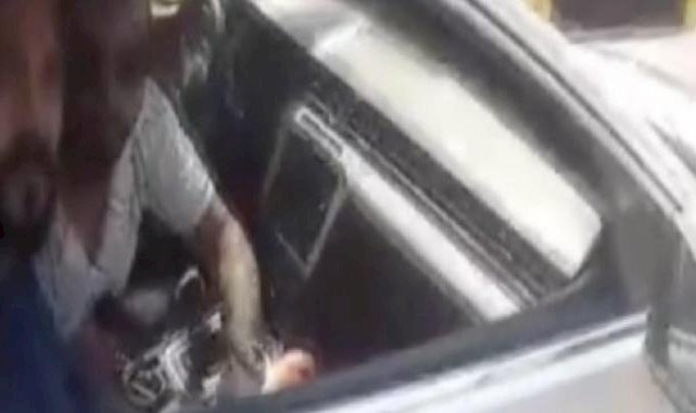 İstanbul'da trafik magandası motosikletliye silah çekti